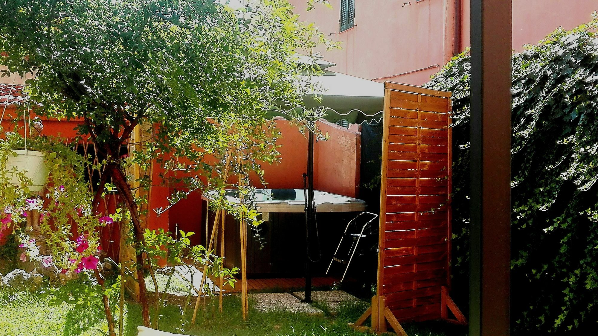 Al Giardino Di Alice Bed & Breakfast Perugia Ngoại thất bức ảnh
