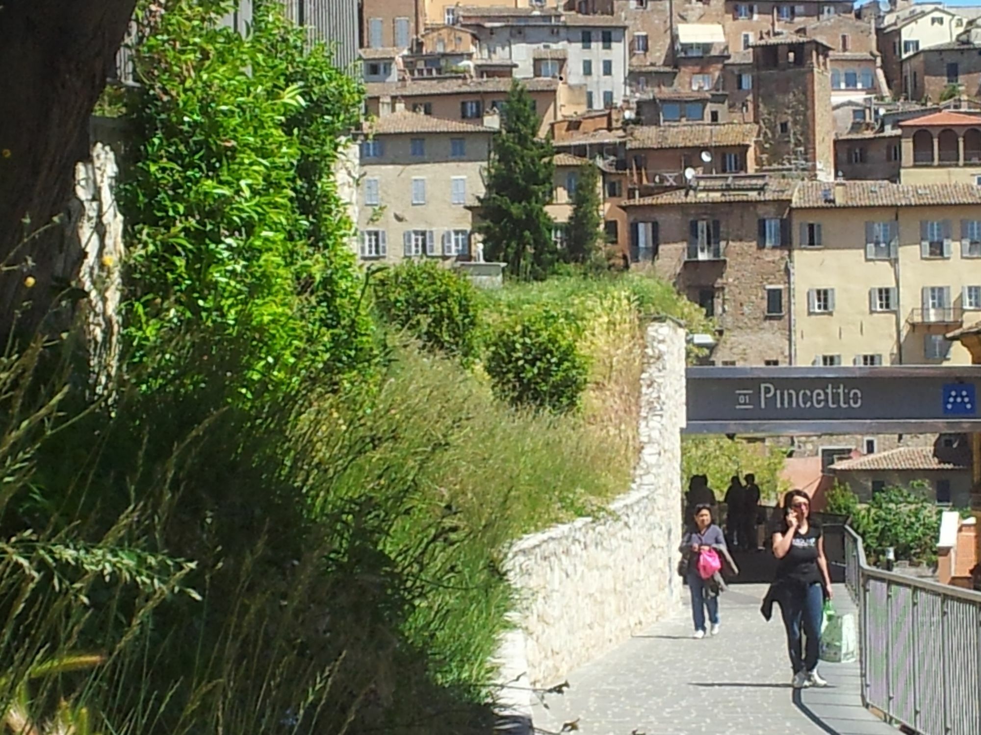 Al Giardino Di Alice Bed & Breakfast Perugia Ngoại thất bức ảnh