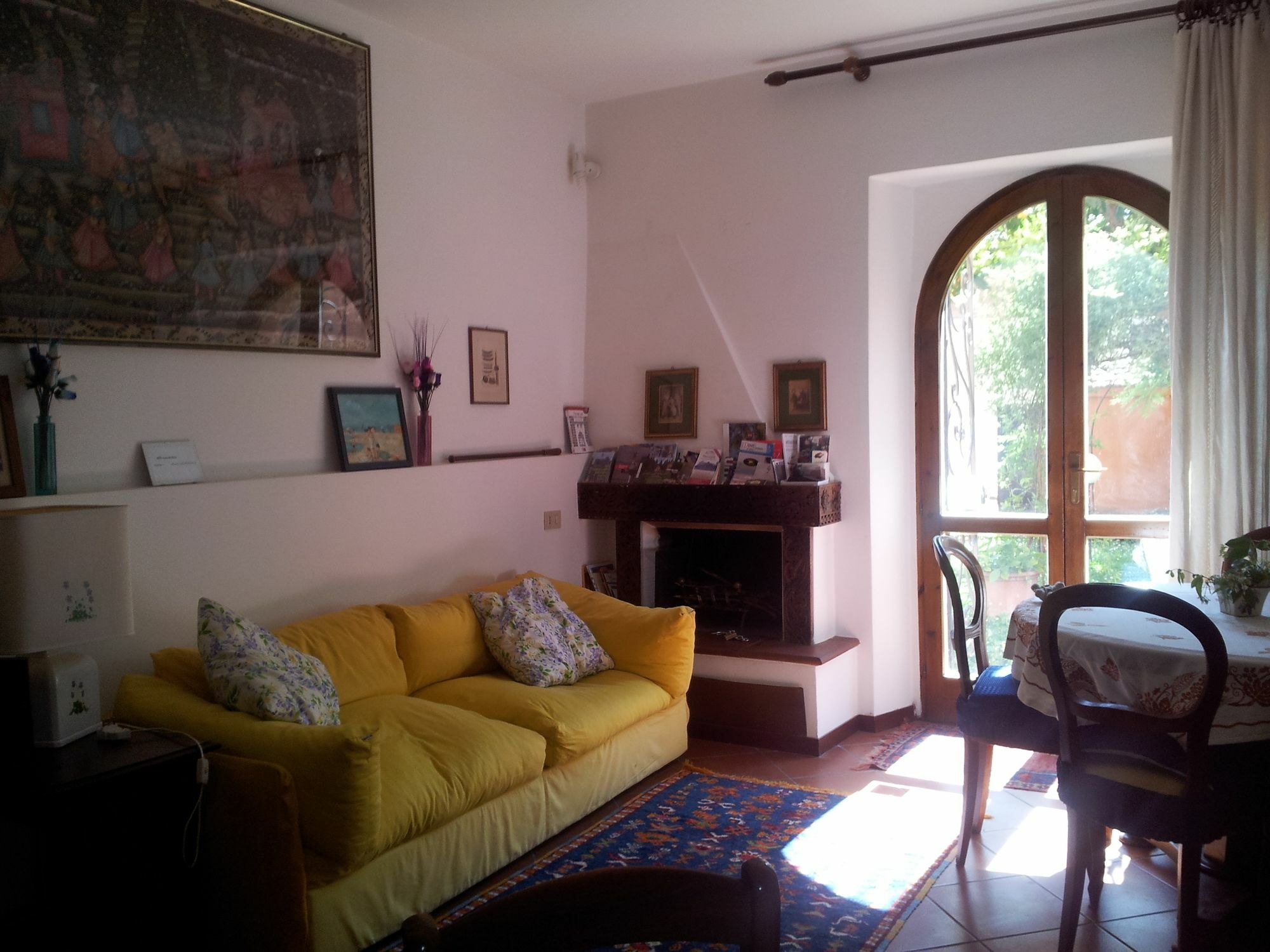 Al Giardino Di Alice Bed & Breakfast Perugia Ngoại thất bức ảnh
